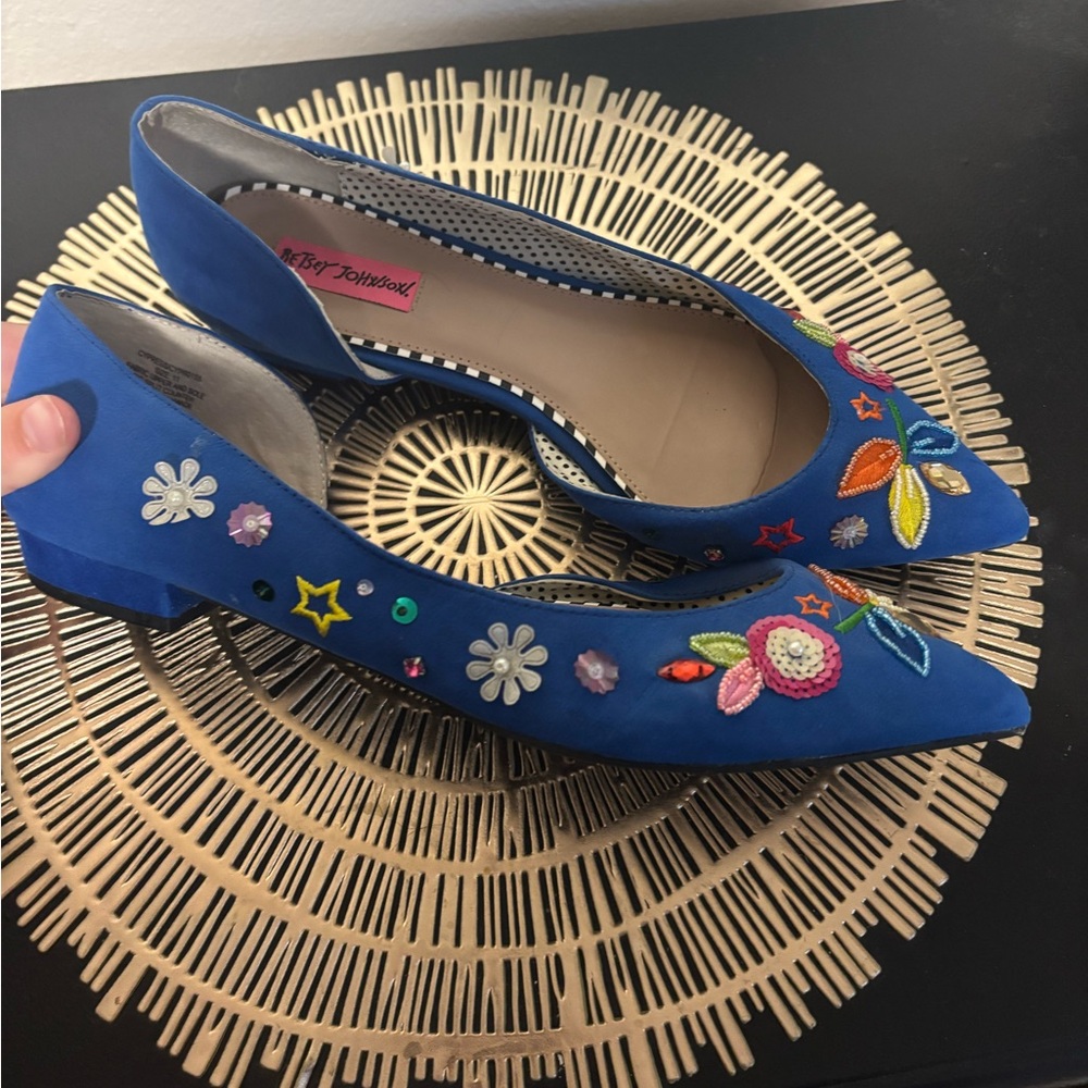 Betsey Johnson Blue Embroidered Flats - Picture 4 of 7
